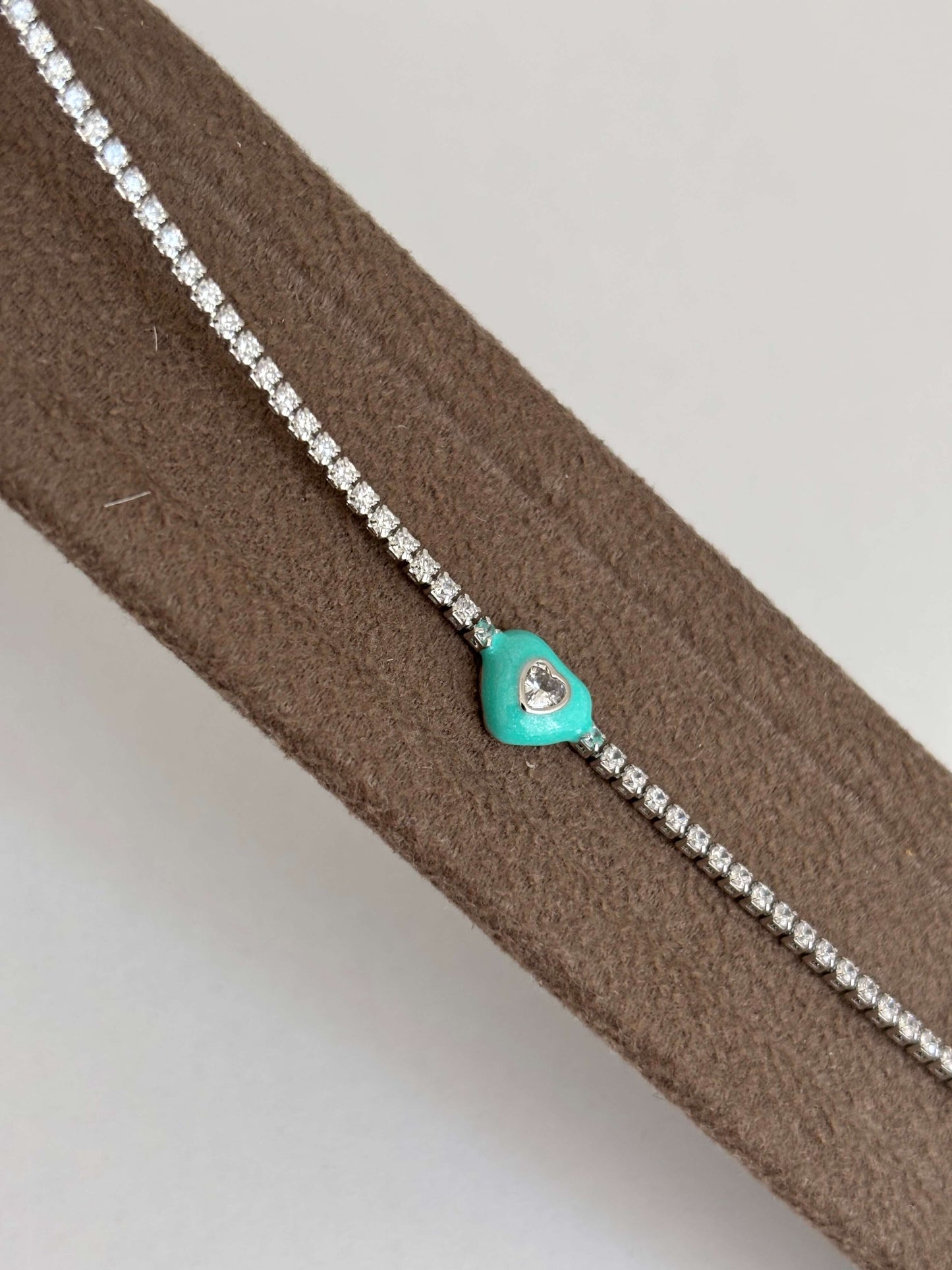 Özel seri ince kalp bileklik