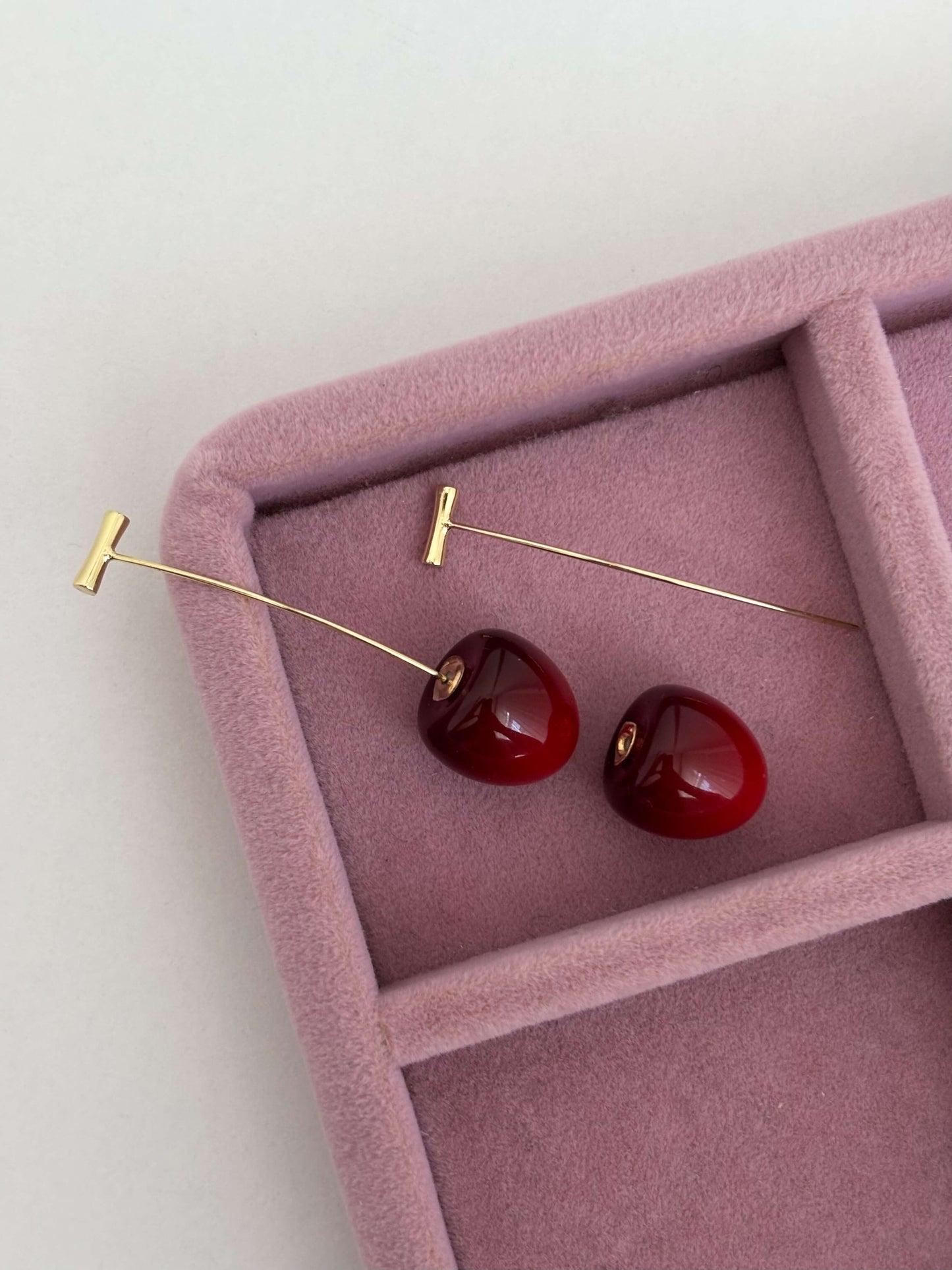 Meyve figürlü küpe