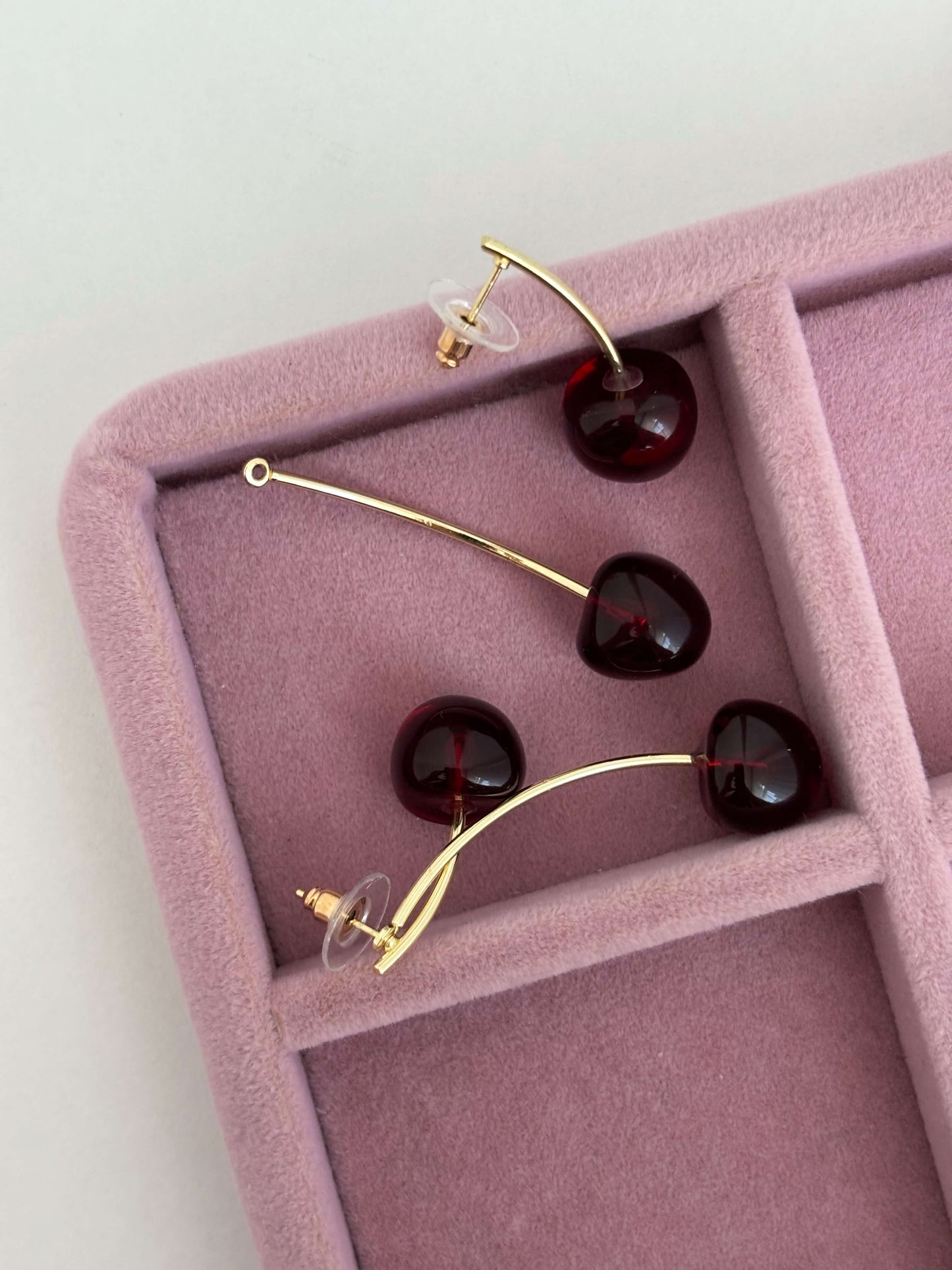 Meyve figürlü küpe