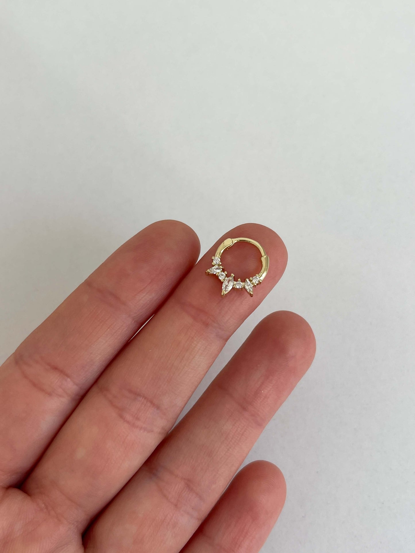 Helix halka piercing