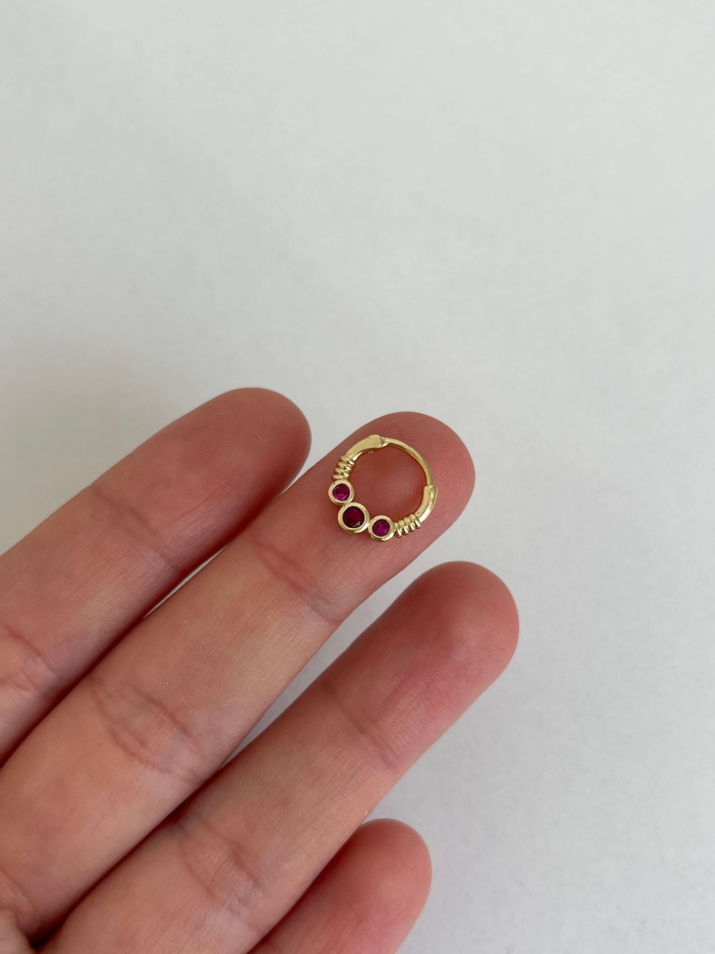 Helix halka piercing