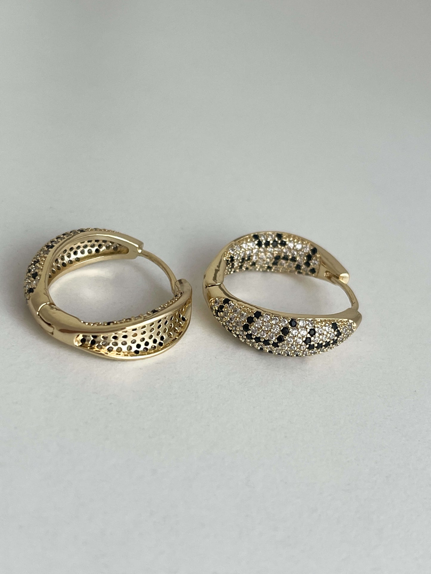 Leopar küpe