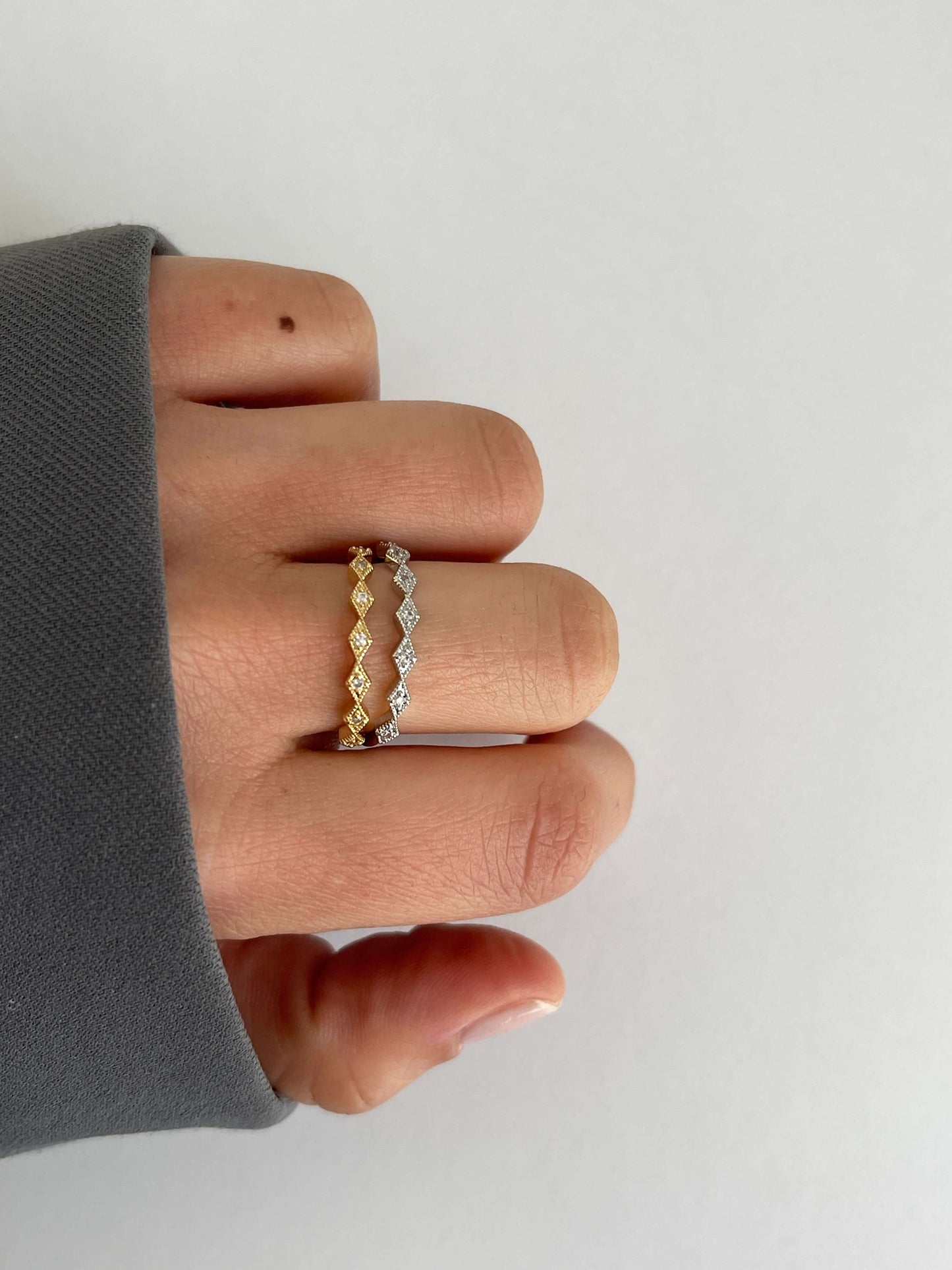 İnce, minimal yüzük