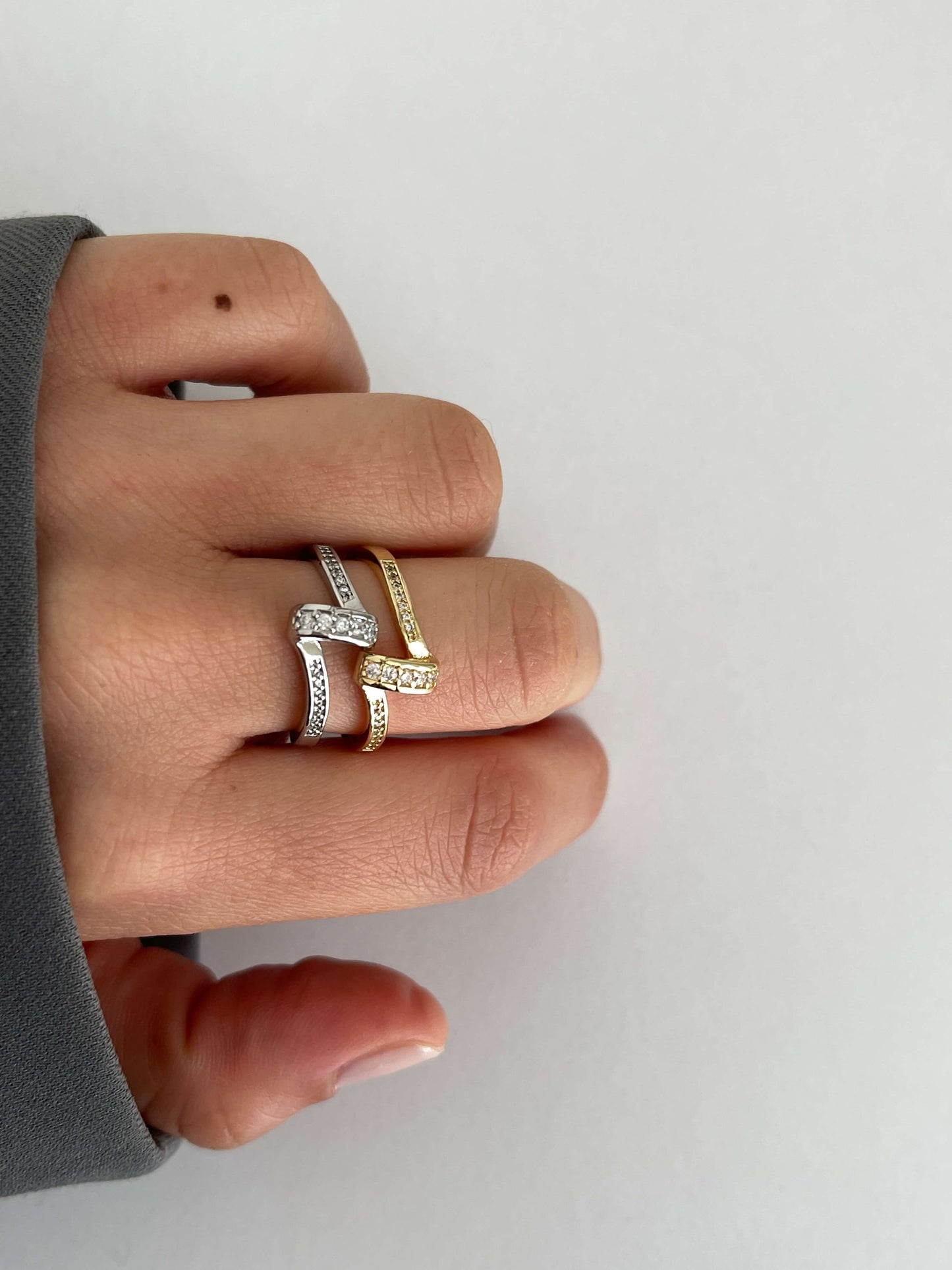 İnce, minimal yüzük