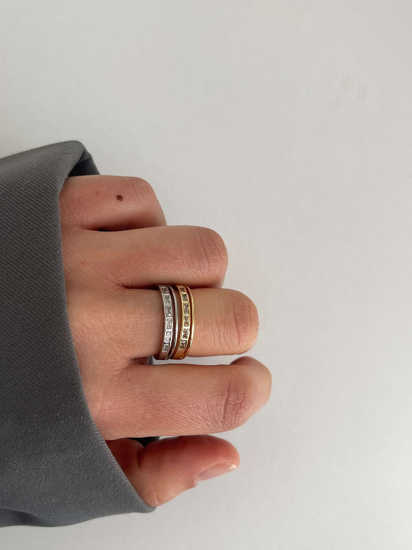 İnce, minimal yüzük