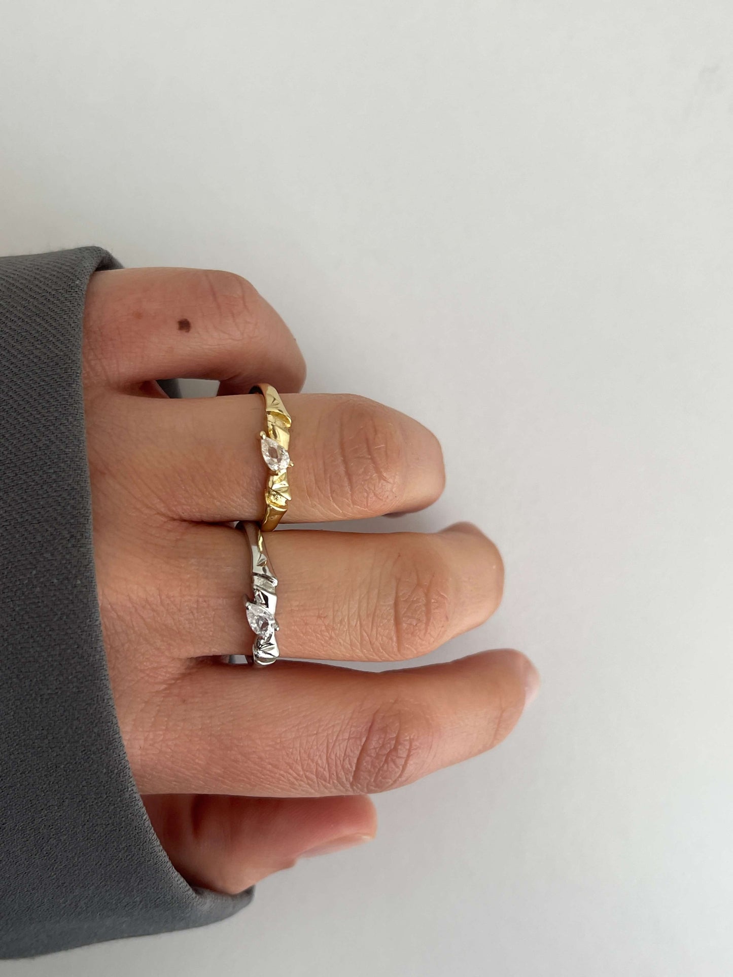 İnce, minimal yüzük