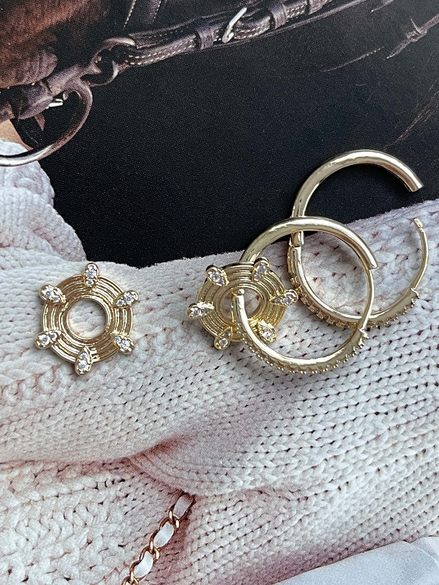 Charm küpe