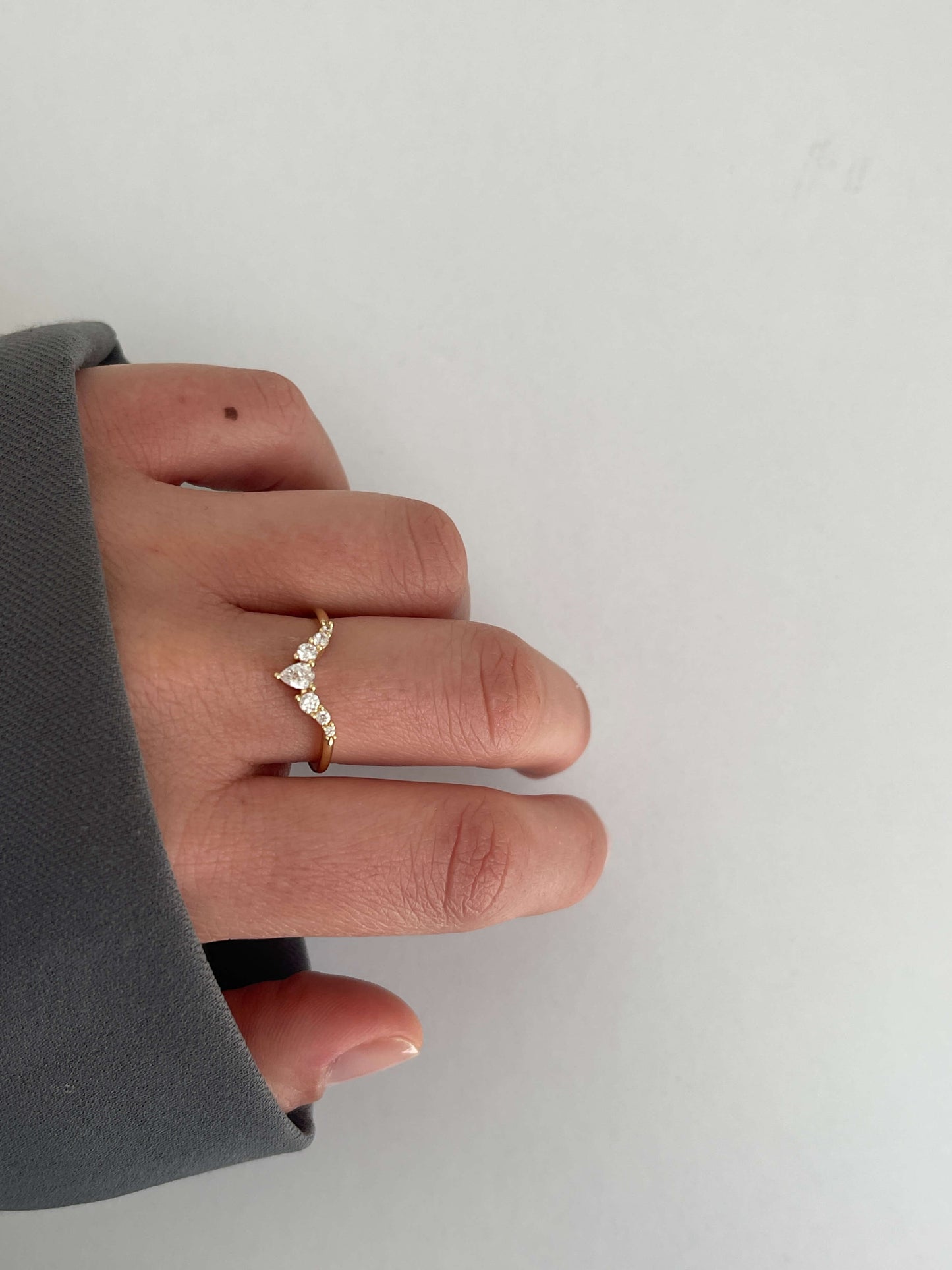 İnce, minimal yüzük