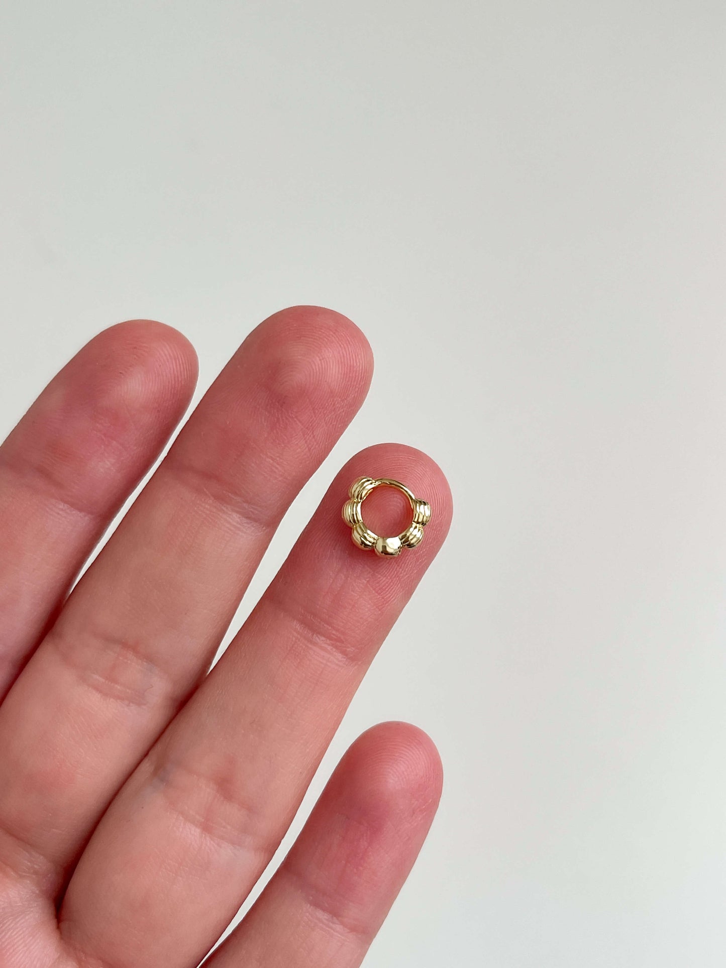Tragus mini halka piercing