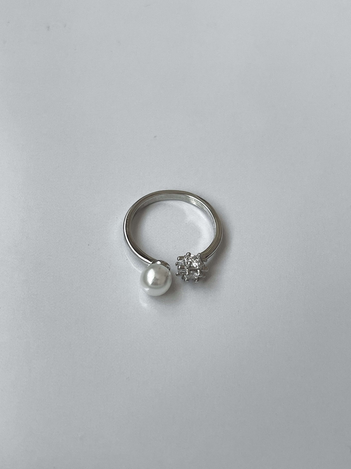 Minimal inci yüzük