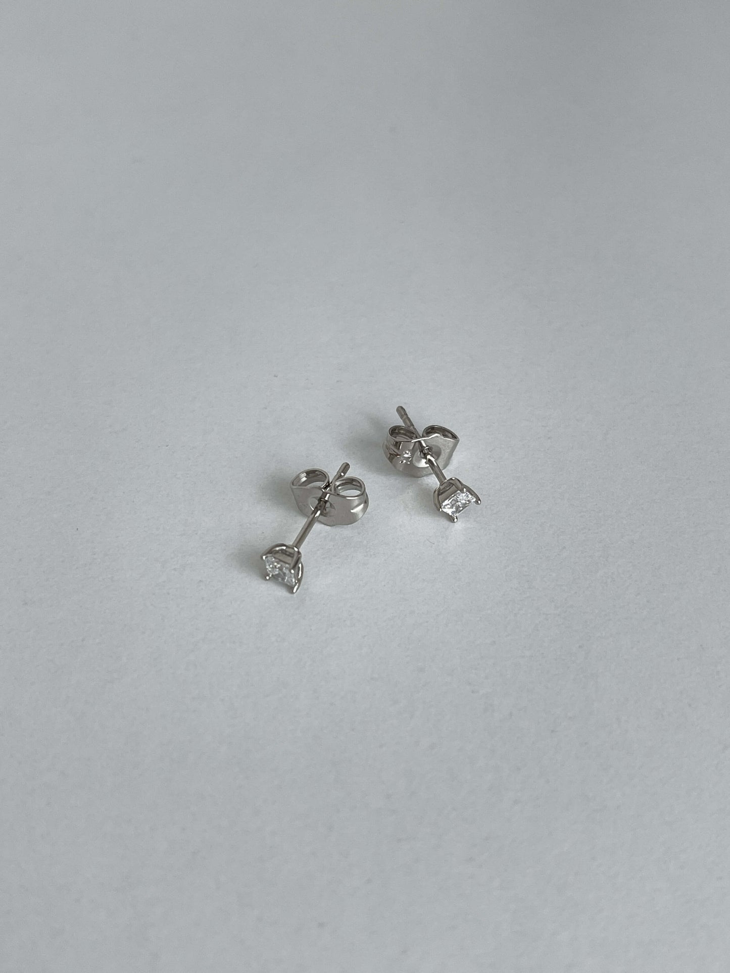 Vip seri minimal küpe