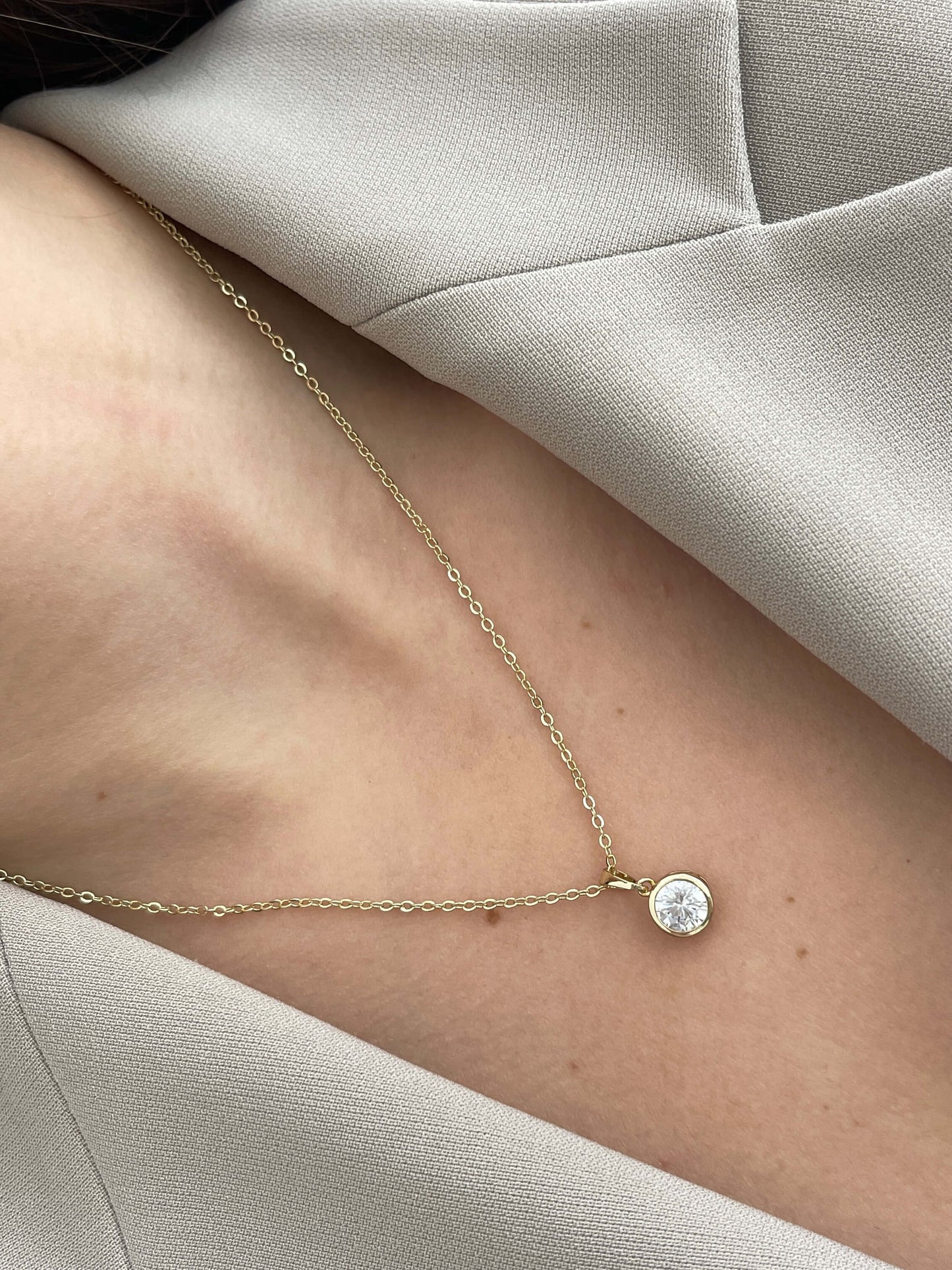 Vip seri minimal kolye