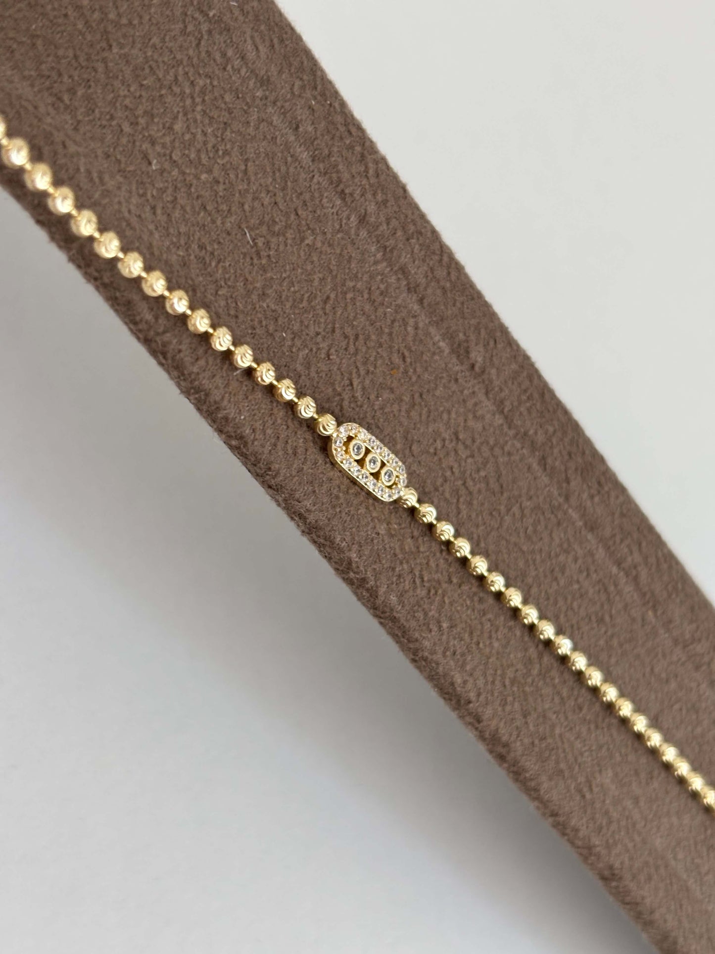 Özel seri ince bileklik