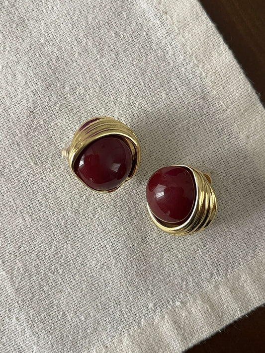 Vintage görünümlü küpe