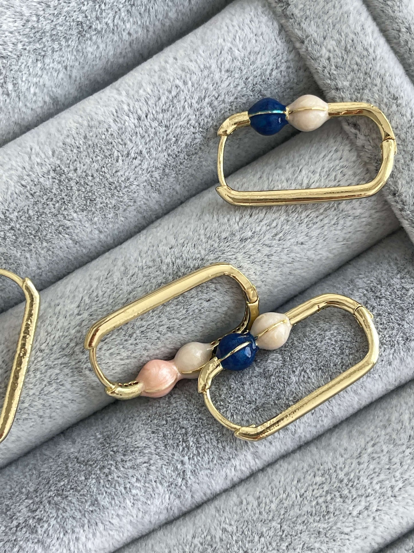 Renkli mineli dikdörtgen küpe