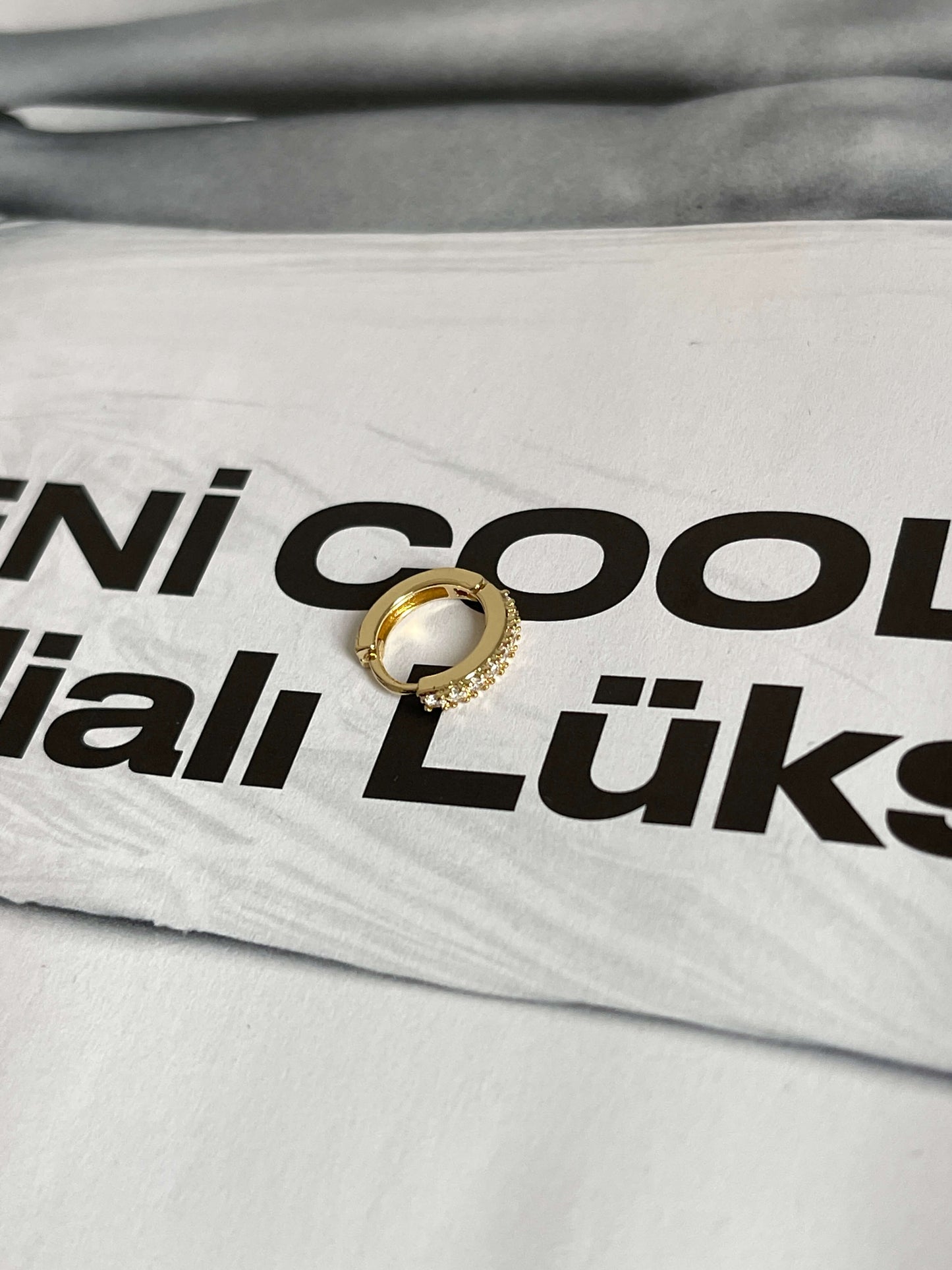 Helix halka piercing