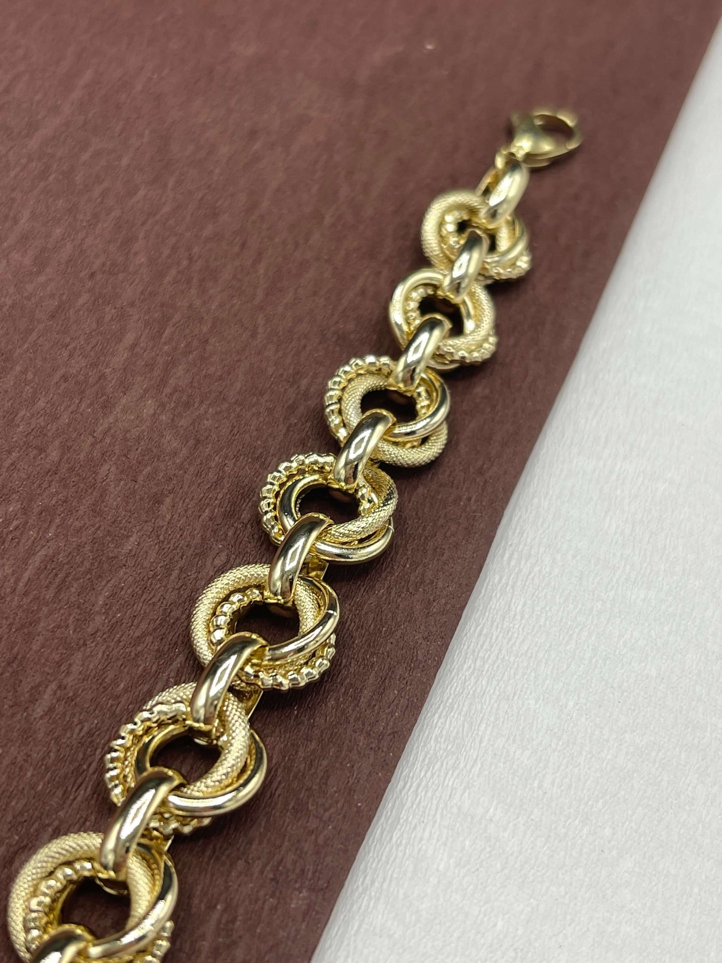 Vip seri künye bileklik