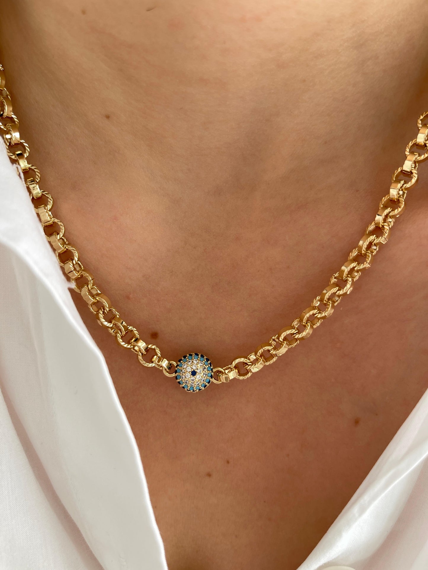 Nazar boncuklu kolye