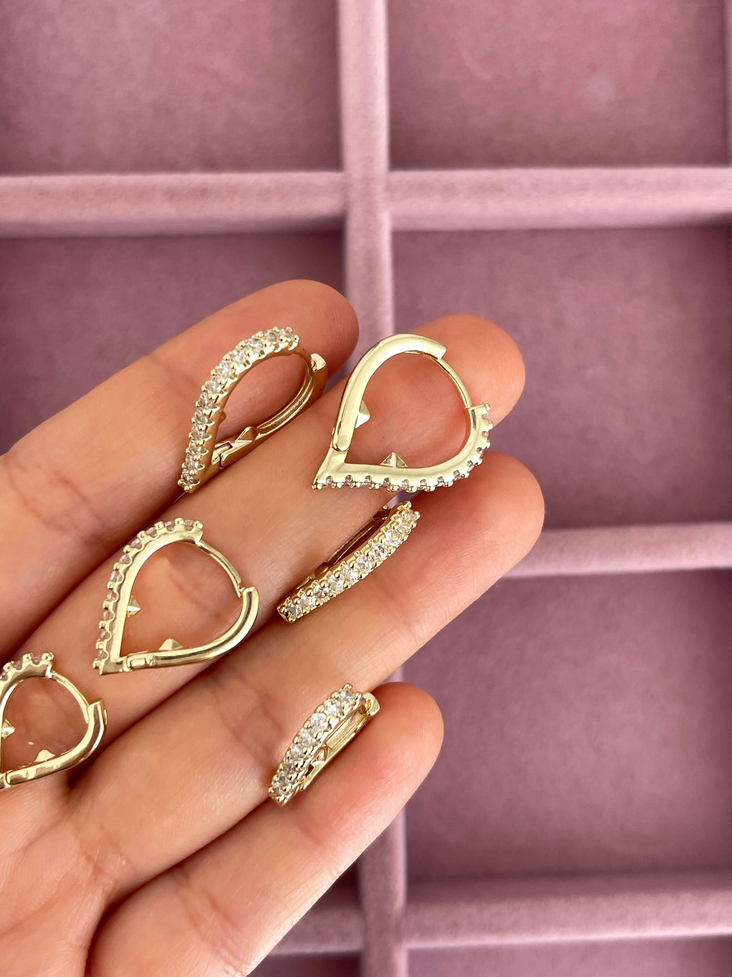 Minimal altılı set küpe