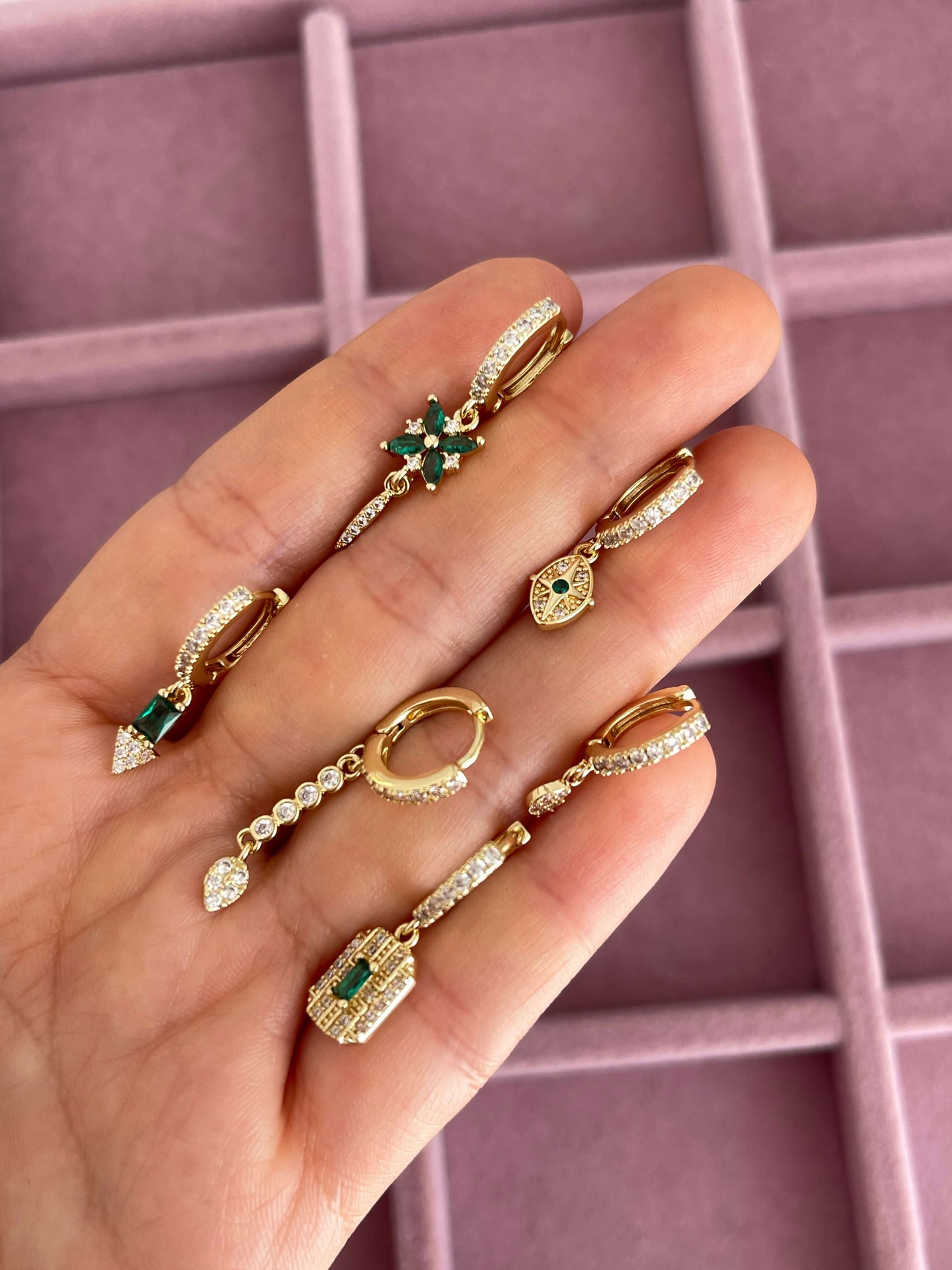 Minimal altılı set küpe