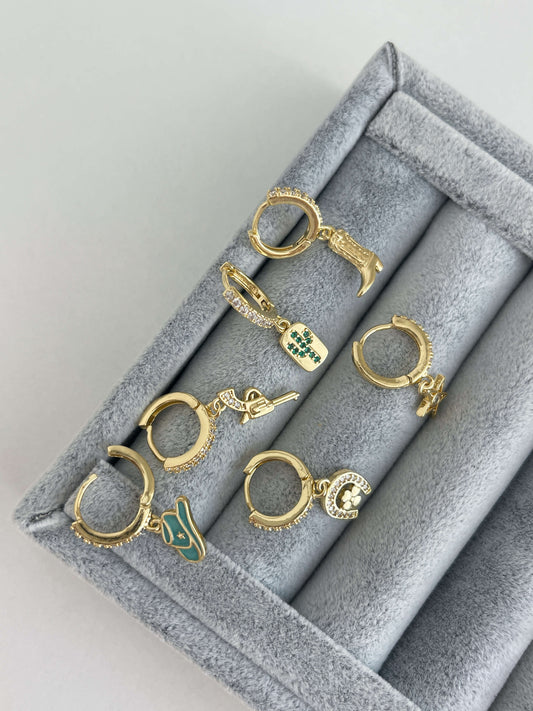 Minimal altılı set küpe