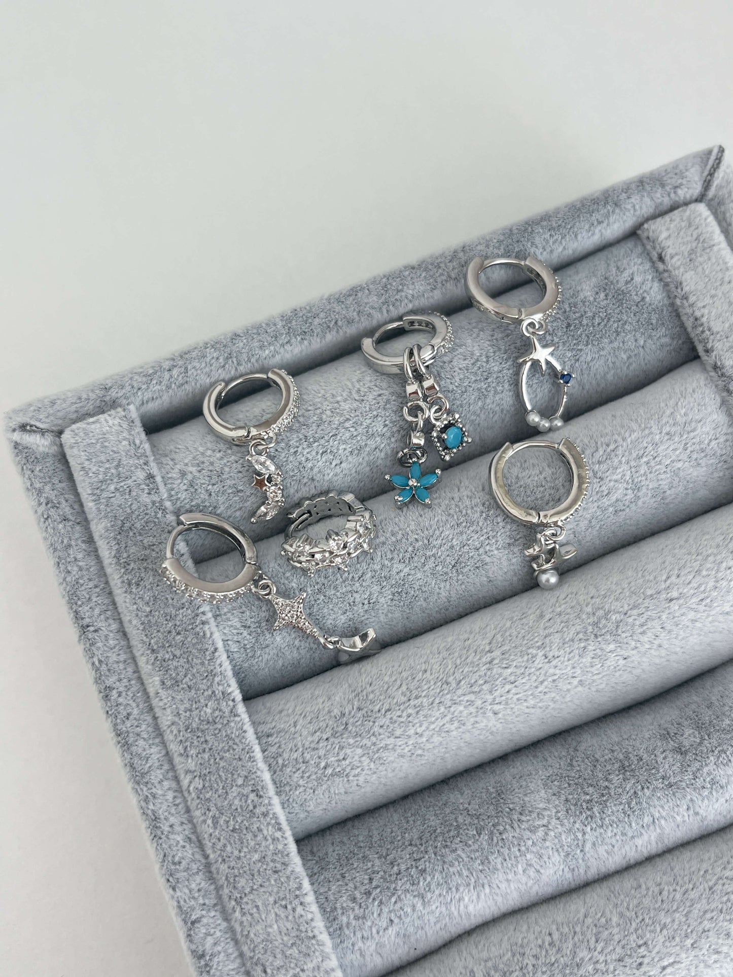 Minimal altılı set küpe