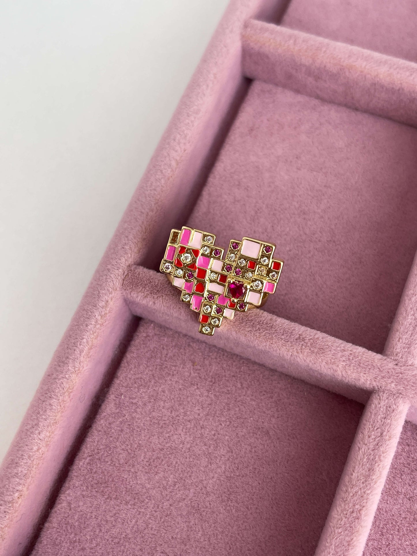 Kalpli geniş yüzük