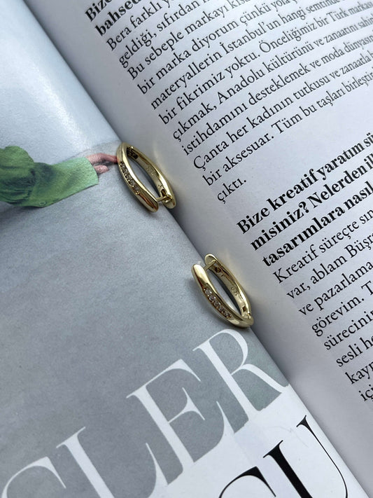 Minimal küpe